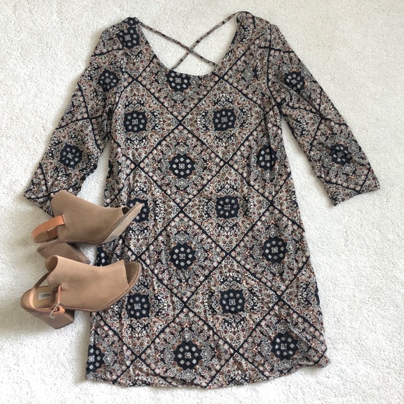 NWT💥Cute Dress - Picture 2 of 7